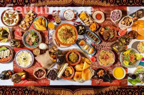 Traditional UAE Cuisine: Must-Try Emirati Dishes and Flavors