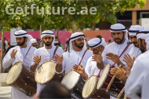 ثقافة دبي القديمة، القرية العالمية والمطاعم الفاخرة: دليل أسلوب الحياة المتكامل
